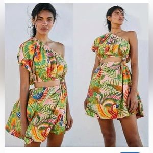 XL Farm Rio Macaw Leaves One Shoulder Mini dress